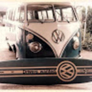 Meet your Posher, Laurie